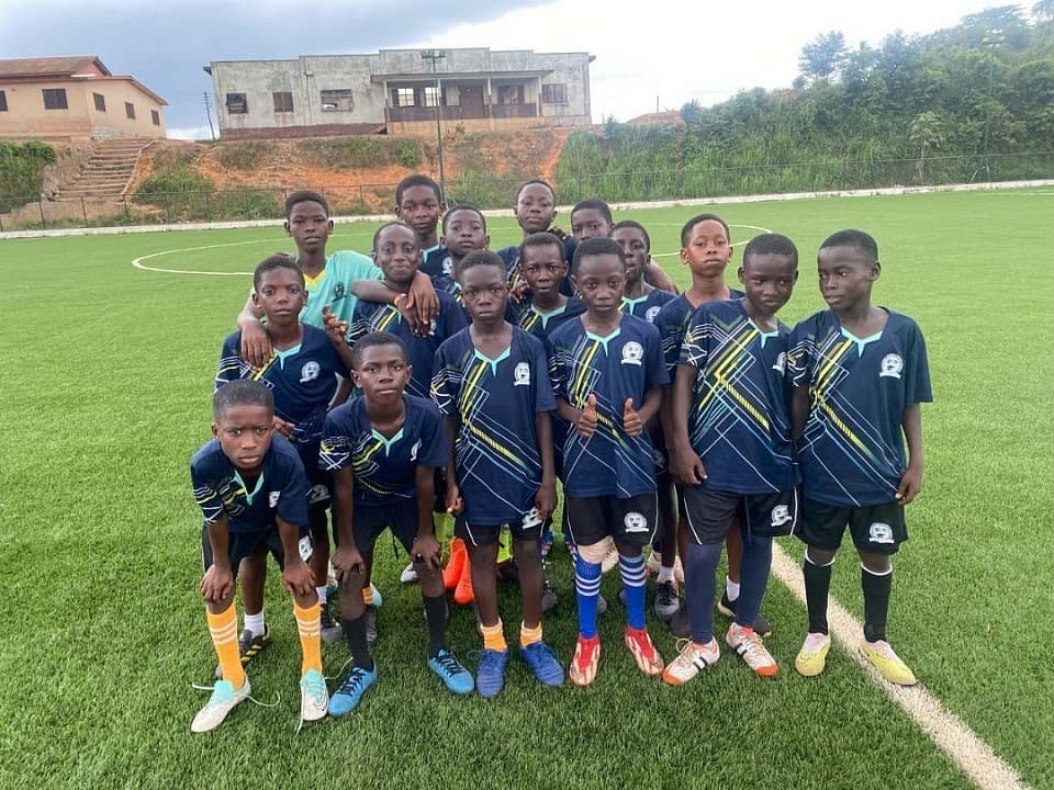 The Daffodils boys' soccer team on the pitch